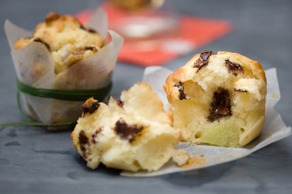 Photographie culinaire muffins choco-poire à la ricotta