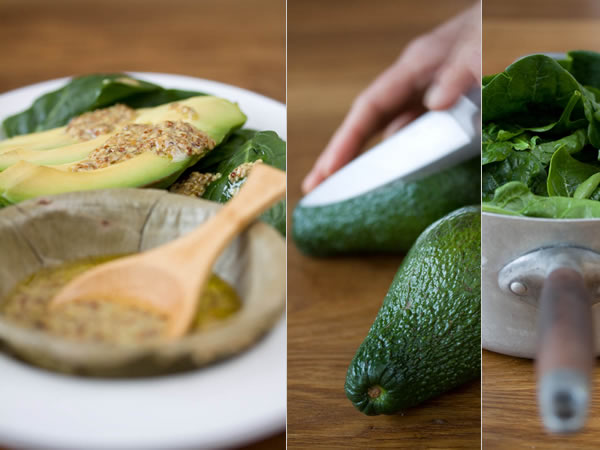 Photographie culinaire salade avocat épinards à la vinaigrette tiède