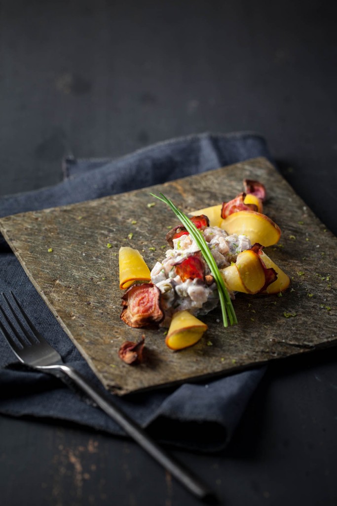 photographie culinaire tartare de hareng et duo de betterave